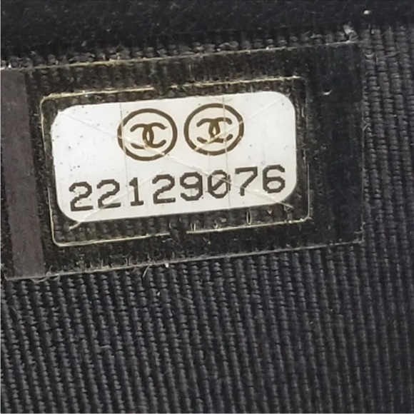 Chanel Chevron Wallet - Picture 2 of 2